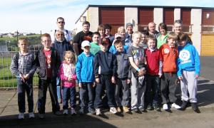 Inverkeithing BB and Girl Guides at the start of the walk.